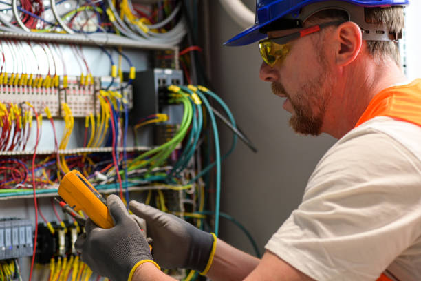 Best Affordable Electrician  in Woodstock, IL