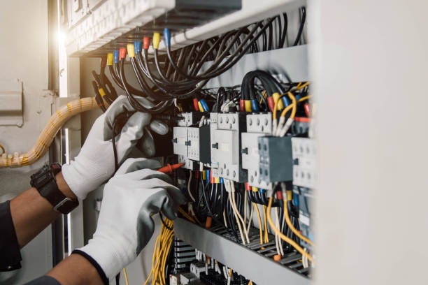 Best Electrician Near Me  in Woodstock, IL